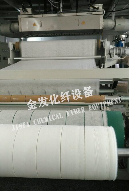 熔噴布設(shè)備