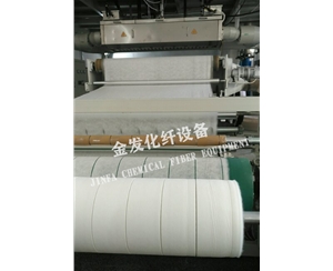 熔噴布設(shè)備